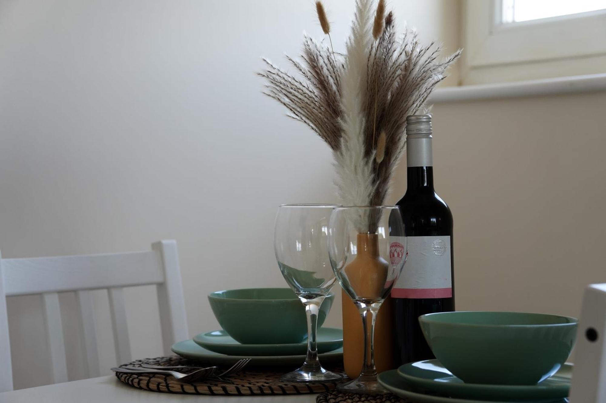 Apartment Cosy With Office & Parking In *